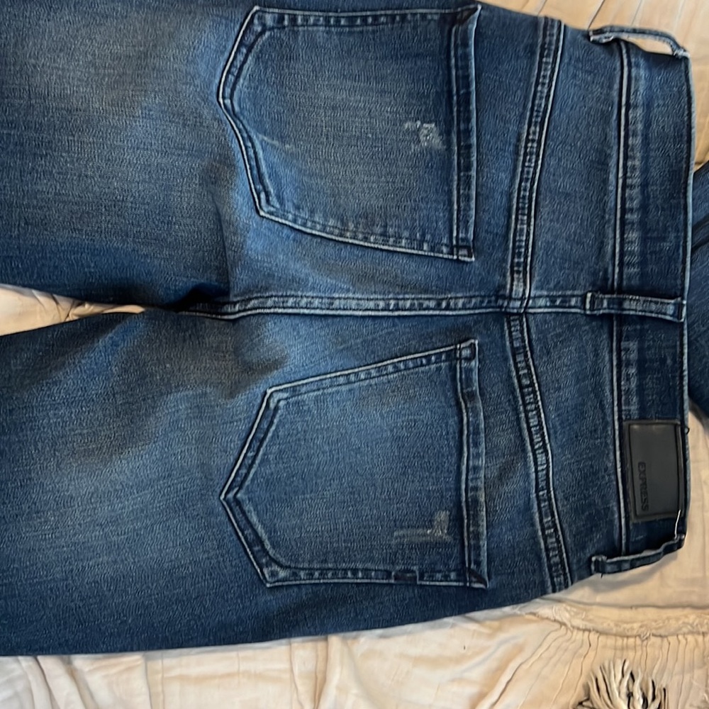 Express Jeans - Picture 3 of 4